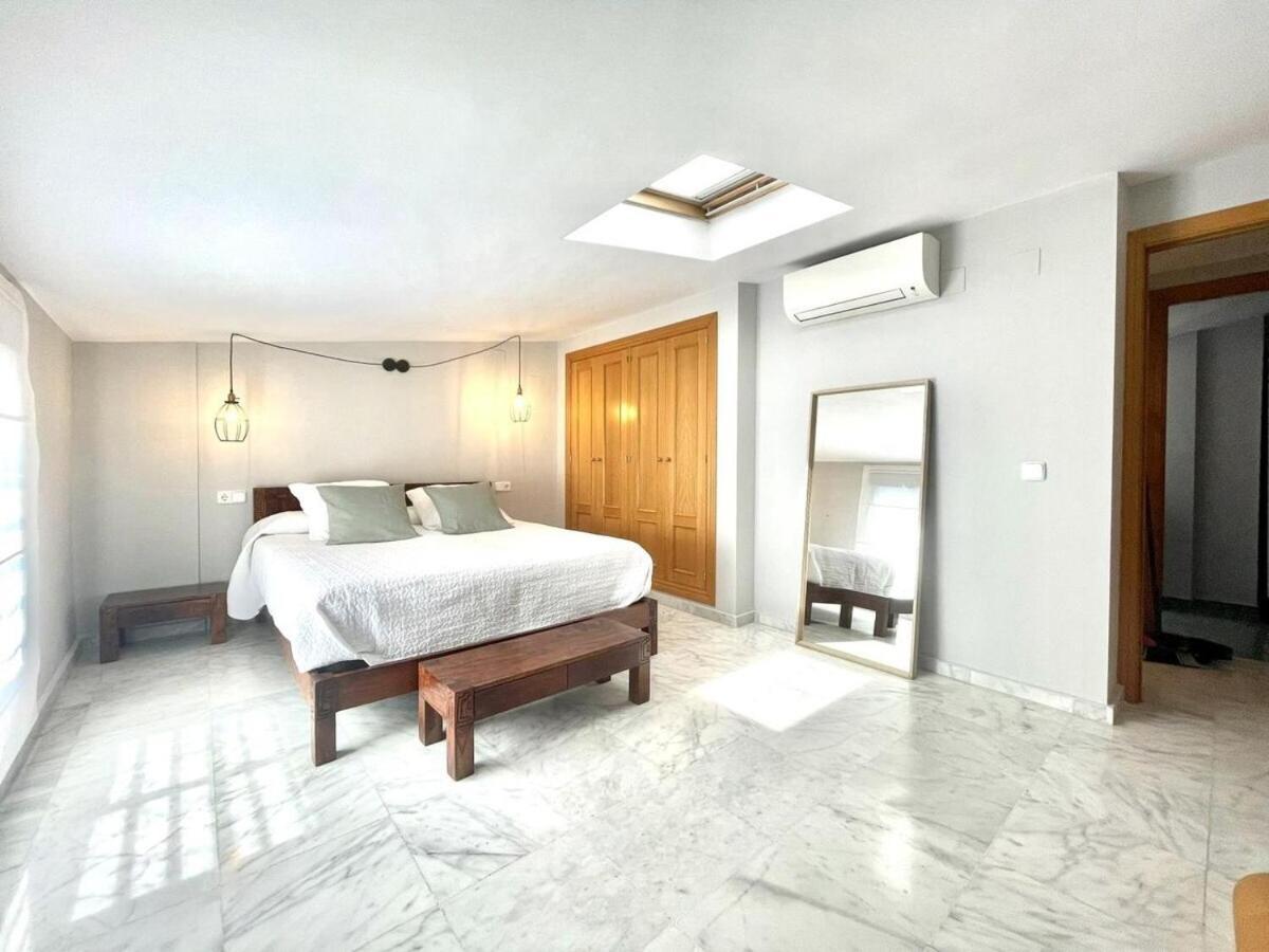 Calu Homes Duplex Cerca Playa De Huelin Apartament Malaga